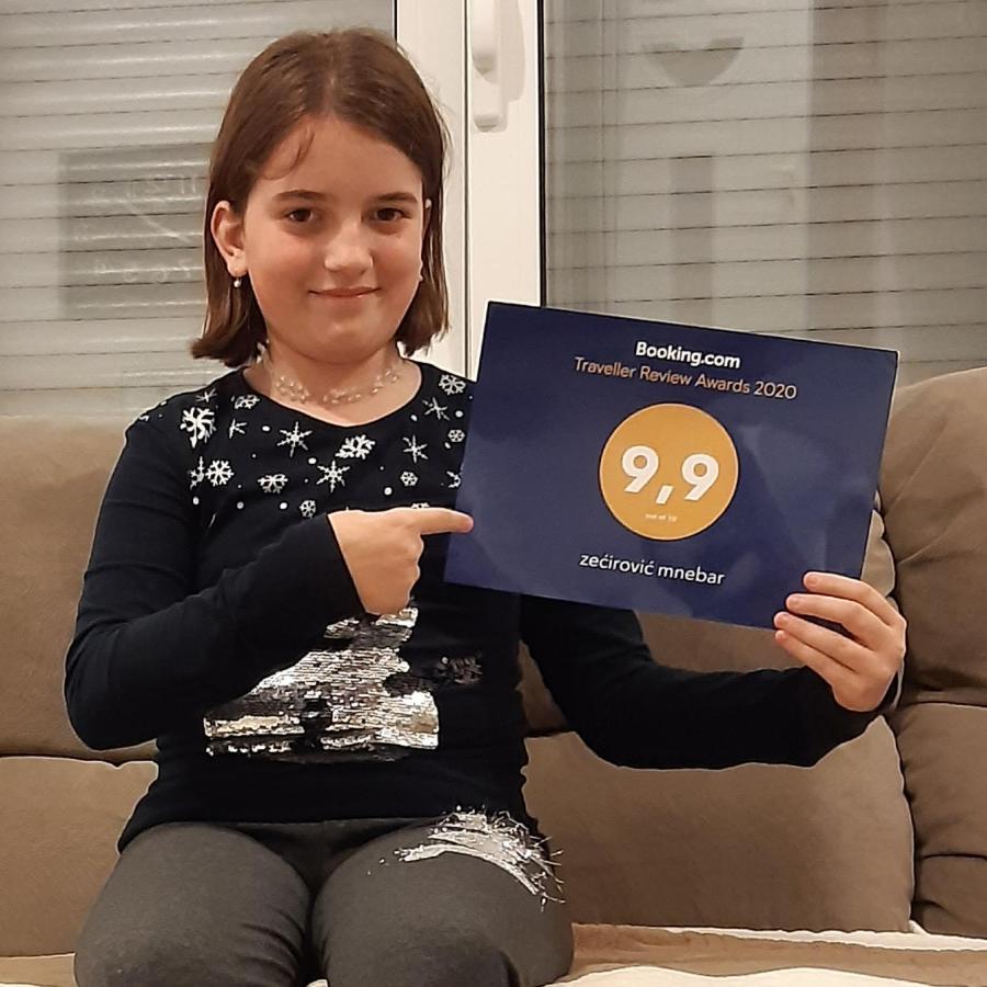 Zecirovic Mnebar Leilighet Eksteriør bilde